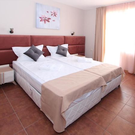 Hotel Perla Beach Созополь Экстерьер фото